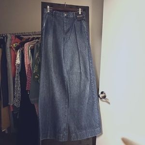 NEVER WORN ~ Banana Republic High Rise Relaxed Wide Leg Jeans ~ Size 27